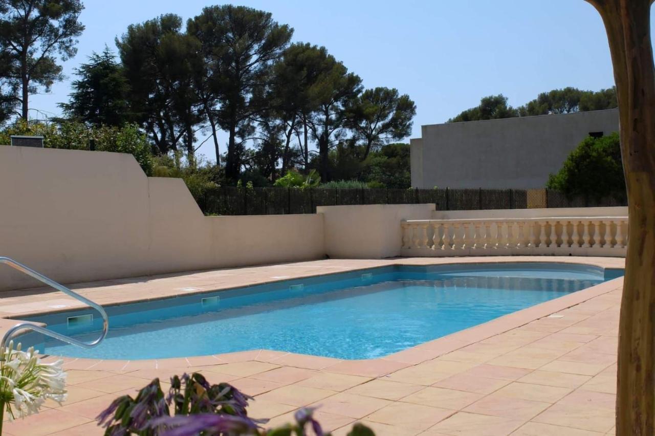 Appartement Cosy & Moderne A 180M De La Plage Sanary-sur-Mer Ngoại thất bức ảnh